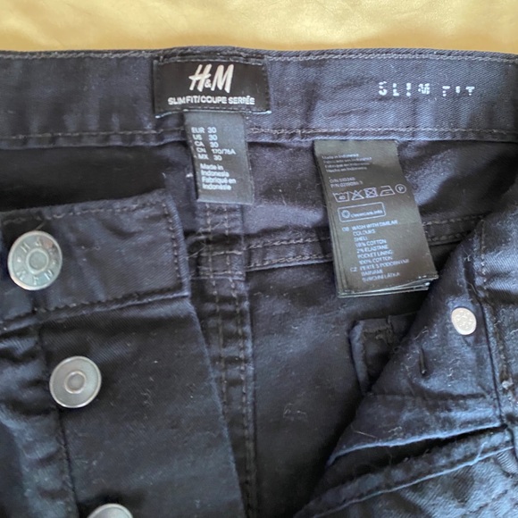 H&M jeans (mint condition) - Picture 3 of 3